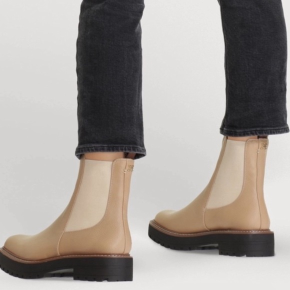 🌸SAM EDELMAN🌸 Laguna Waterproof Lug Sole
Chelsea Boot Sesame Size: 9 - Picture 4 of 15